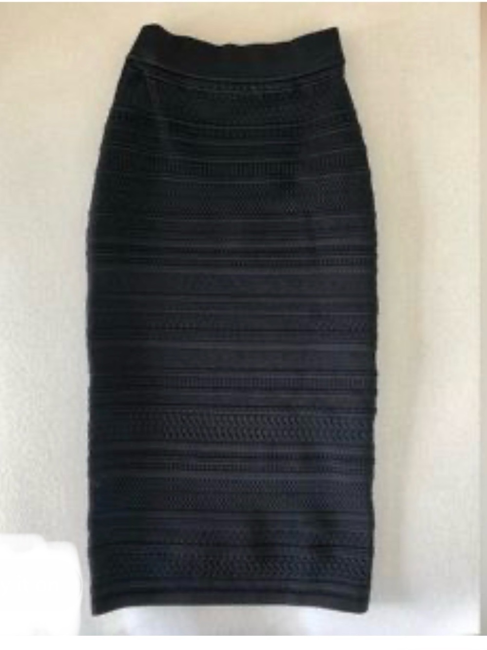 Babaton Black Textured Pencil Skirt